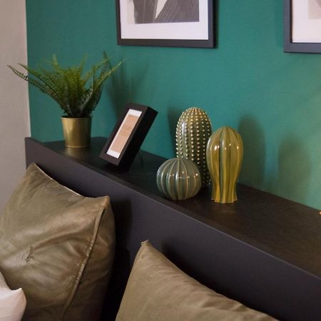 Cozy Apartment Green Neapel Exterior foto